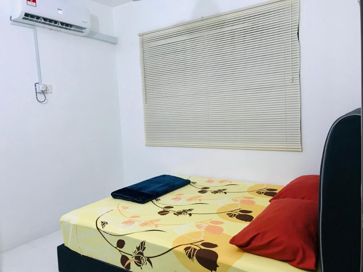 Chempaka Homestay Seri Iskandar Dış mekan fotoğraf