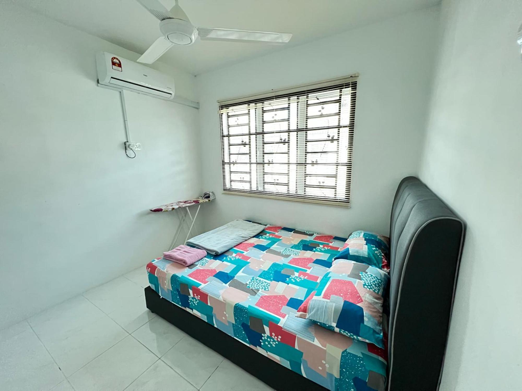 Chempaka Homestay Seri Iskandar Dış mekan fotoğraf